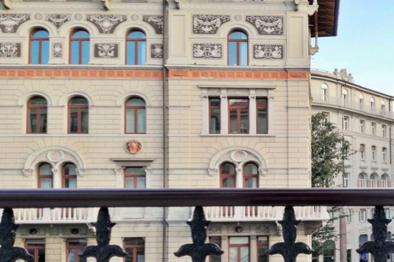 Trieste Center Rooms & Apartments - Fiori Di Triest Zewnętrze zdjęcie
